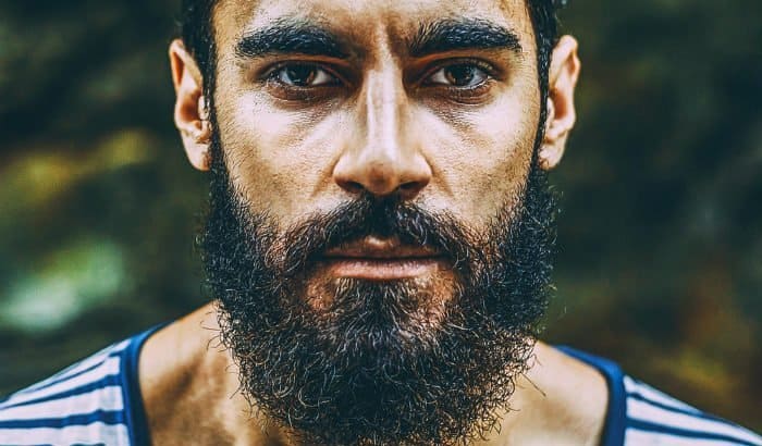 How To Reduce Frizziness In A Beard?