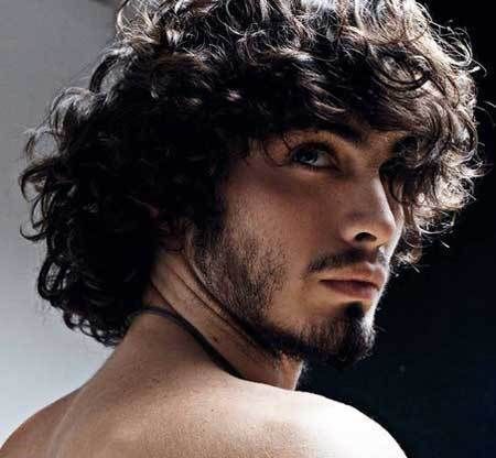 The Best Beard Styles for Medium Curly Hair